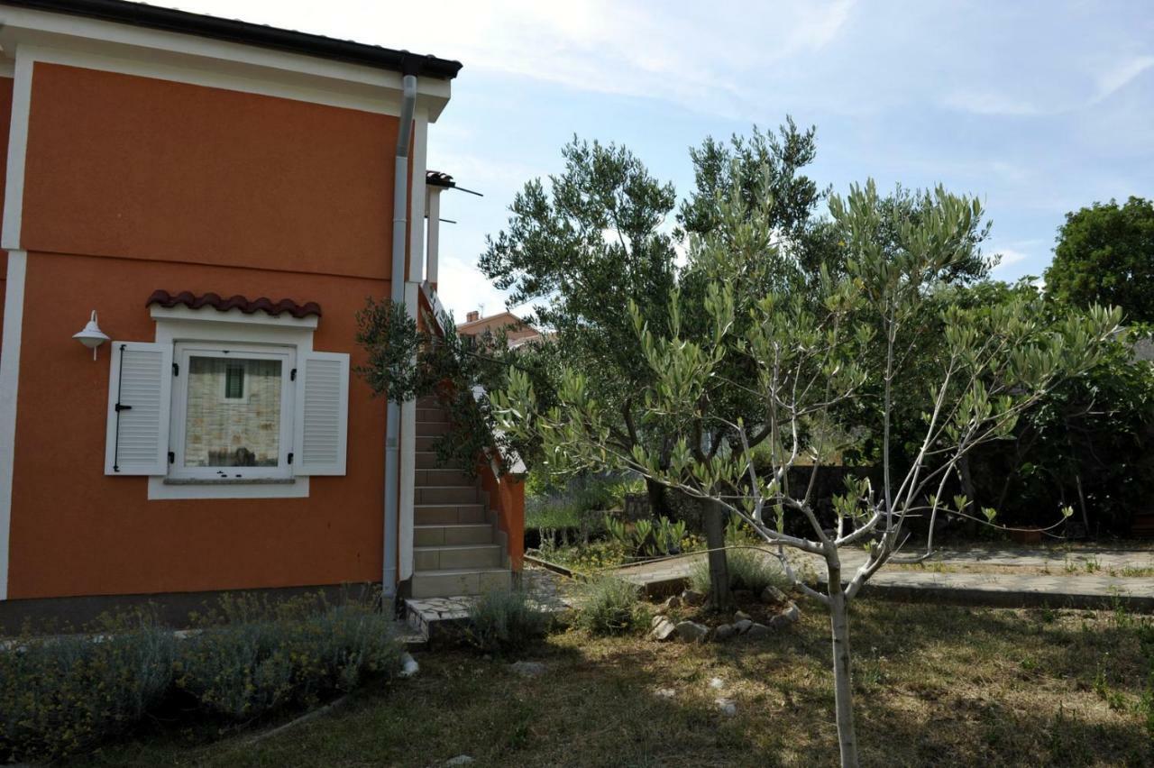 Apartman Branka Kornić Exteriör bild