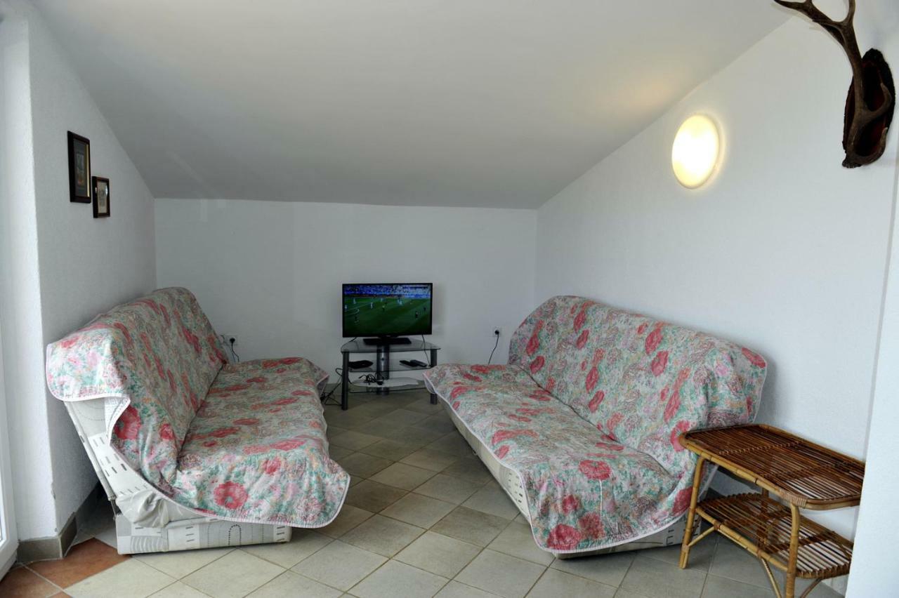 Apartman Branka Kornić Exteriör bild